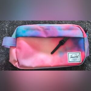 Herschel Supply Co. Chapter Carry On Travel Kit CLOUDBURST NEON Bag